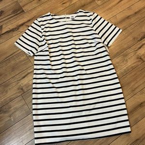 🌿 NWT Old Navy striped dress Sz XL